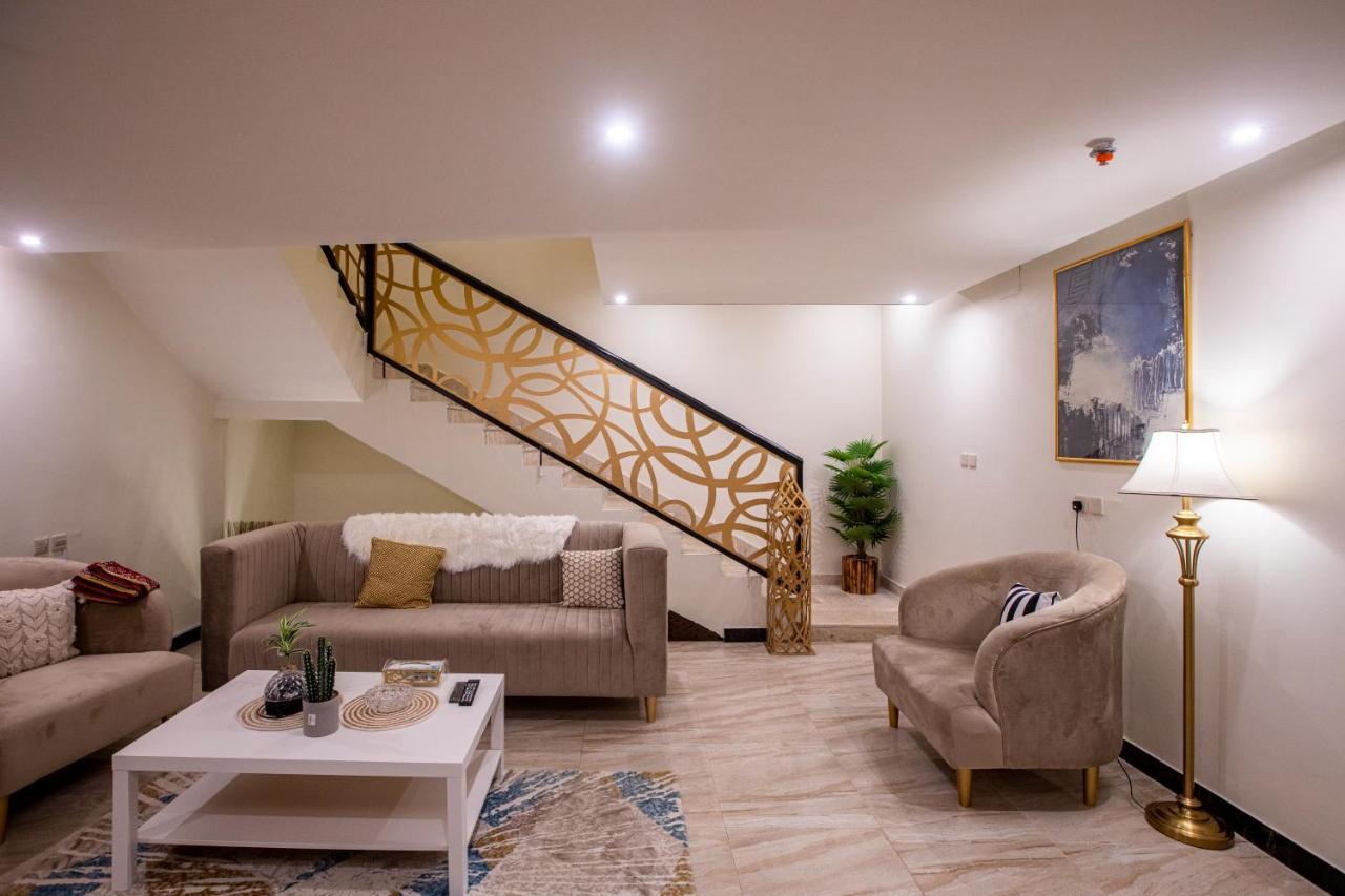 Olive Tree Hotel Табук Екстериор снимка