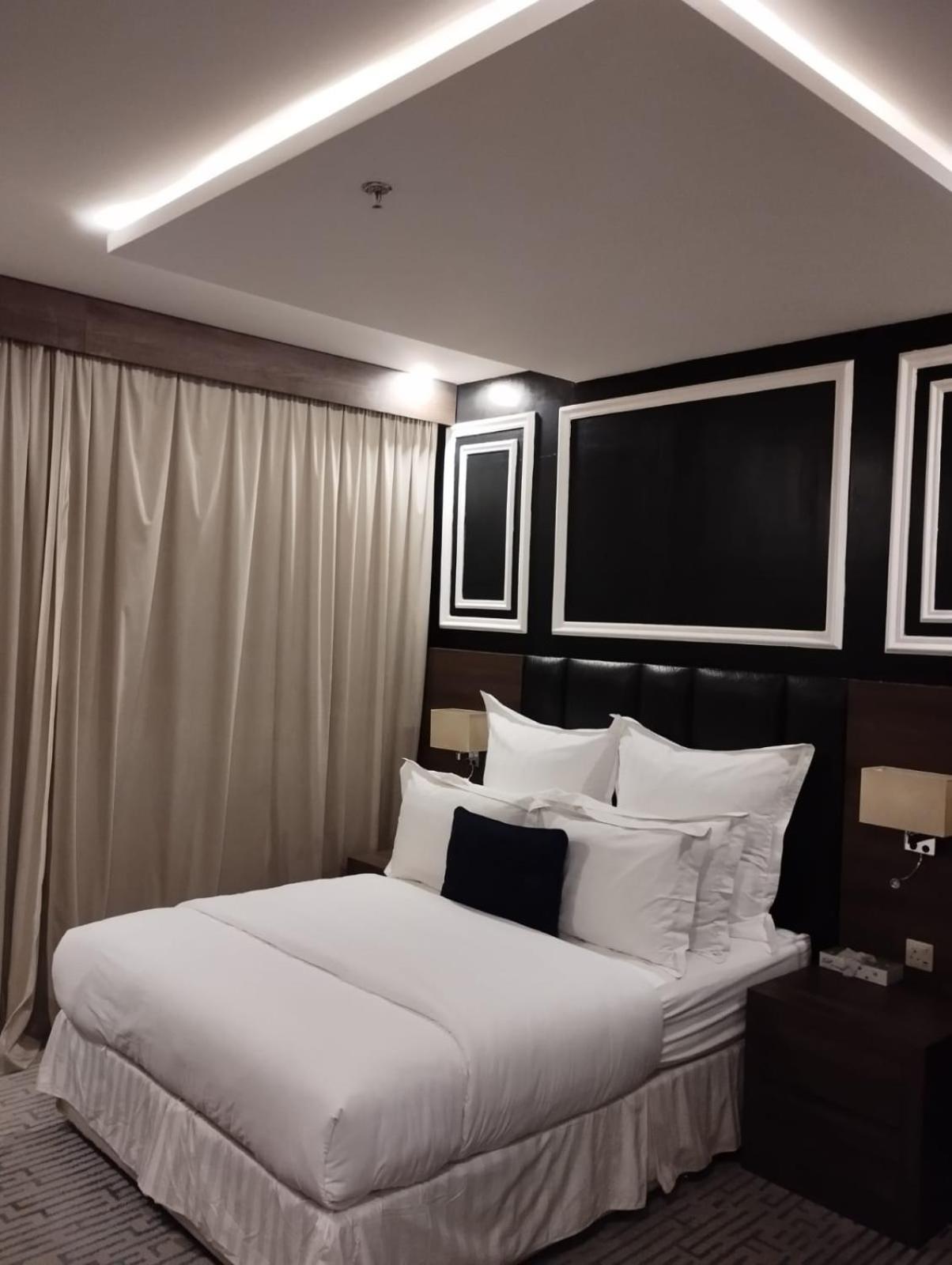 Olive Tree Hotel Табук Екстериор снимка